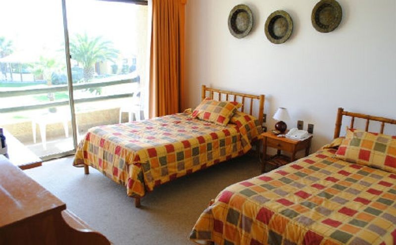 Hotel Y Cabanas Mar De Ensueno La Serena Exterior photo